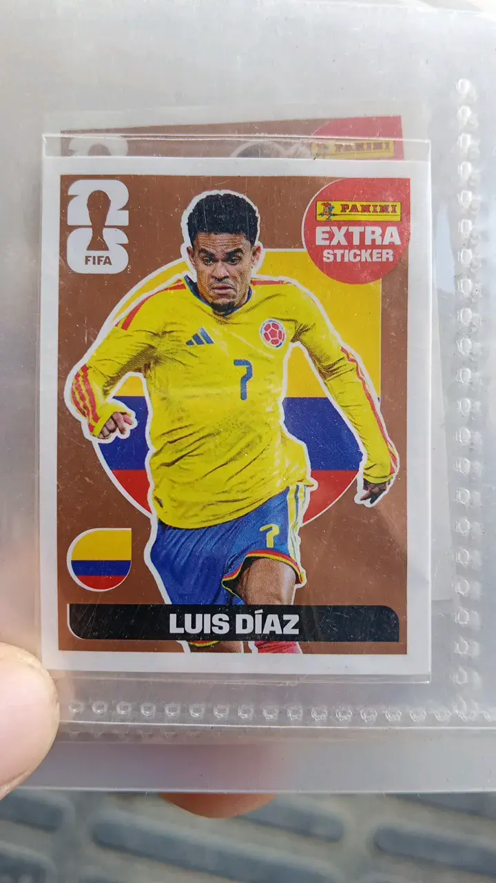 Set de Stickers Panini FIFA 2022 Extra - 1