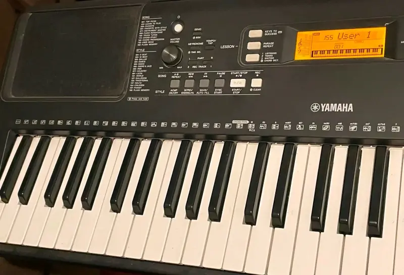 Teclado Yamaha PSR-E363 con funciones avanzadas - 2