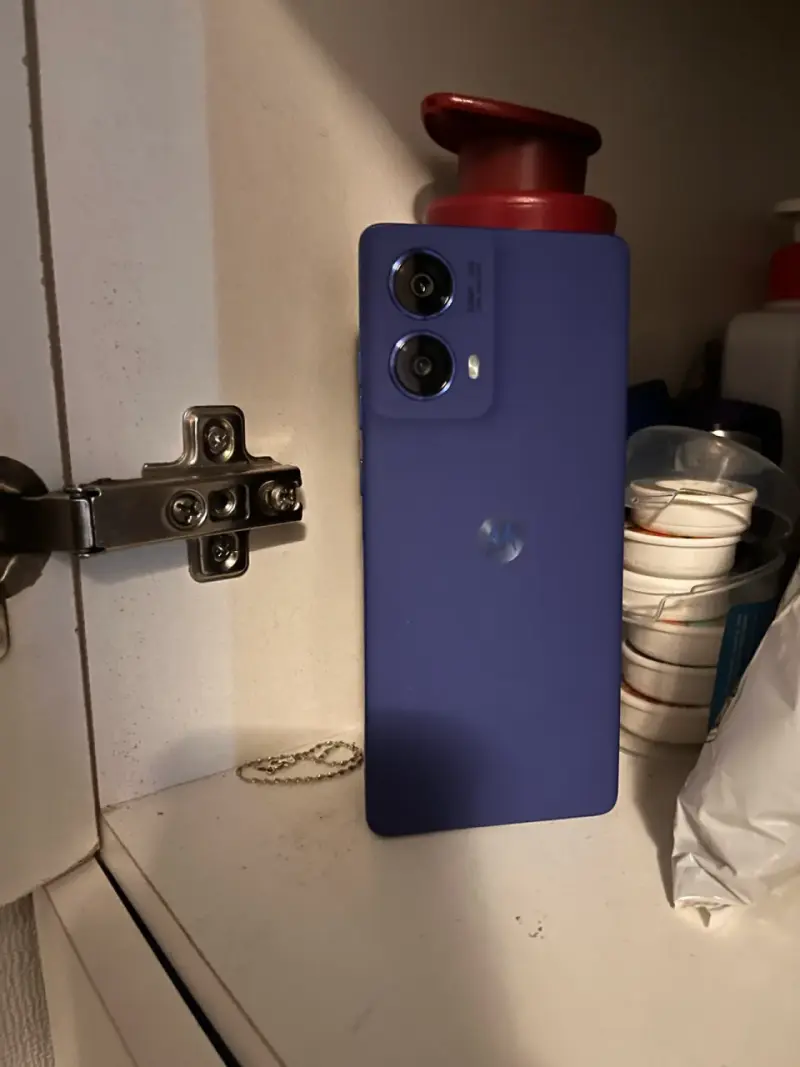 Smartphone Motorola g85 - 2