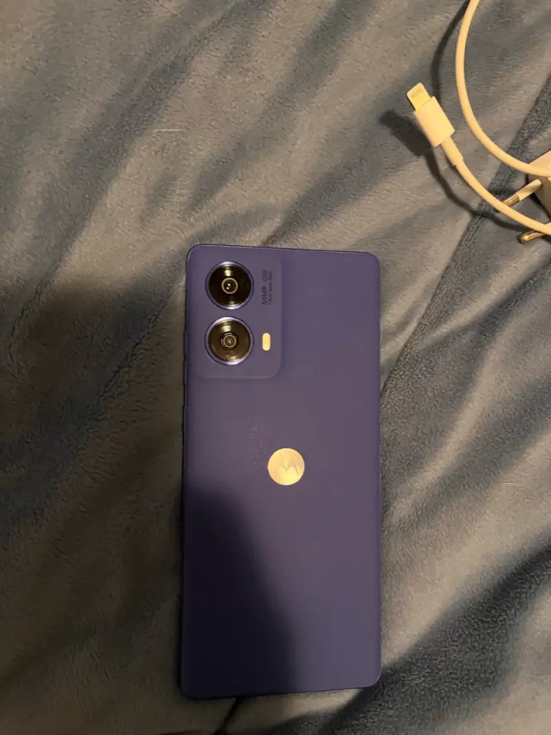 Smartphone Motorola g85 - 3