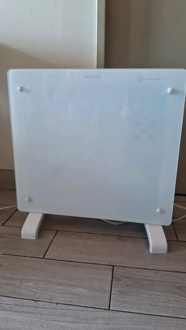 Calefactor eléctrico Kalor con control táctil