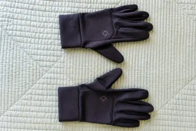 Guantes térmicos negros para invierno - miniatura 1