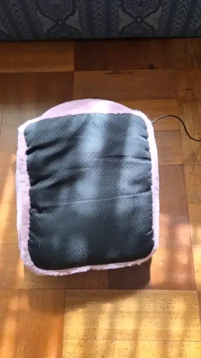Calienta Pies Eléctrico Peludo Rosado - miniatura 2