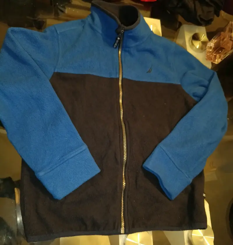 Polerón con capucha Nautica azul y negro talla S - 2