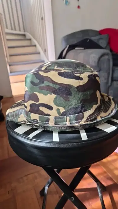Sombrero estilo pescador camuflado - miniatura 2