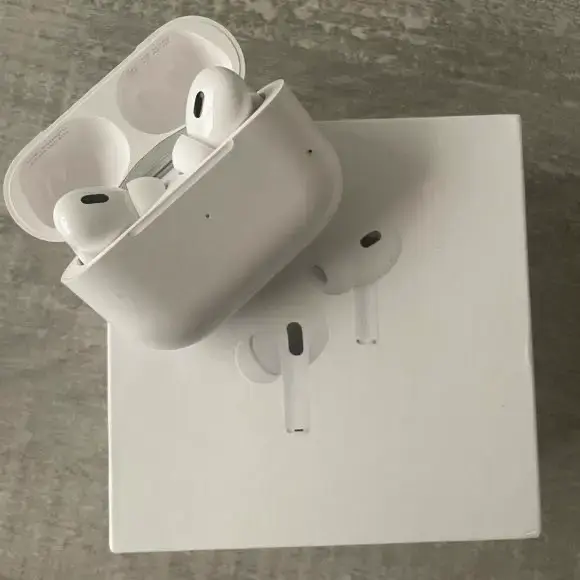 Auriculares inalámbricos con estuche de carga - 2
