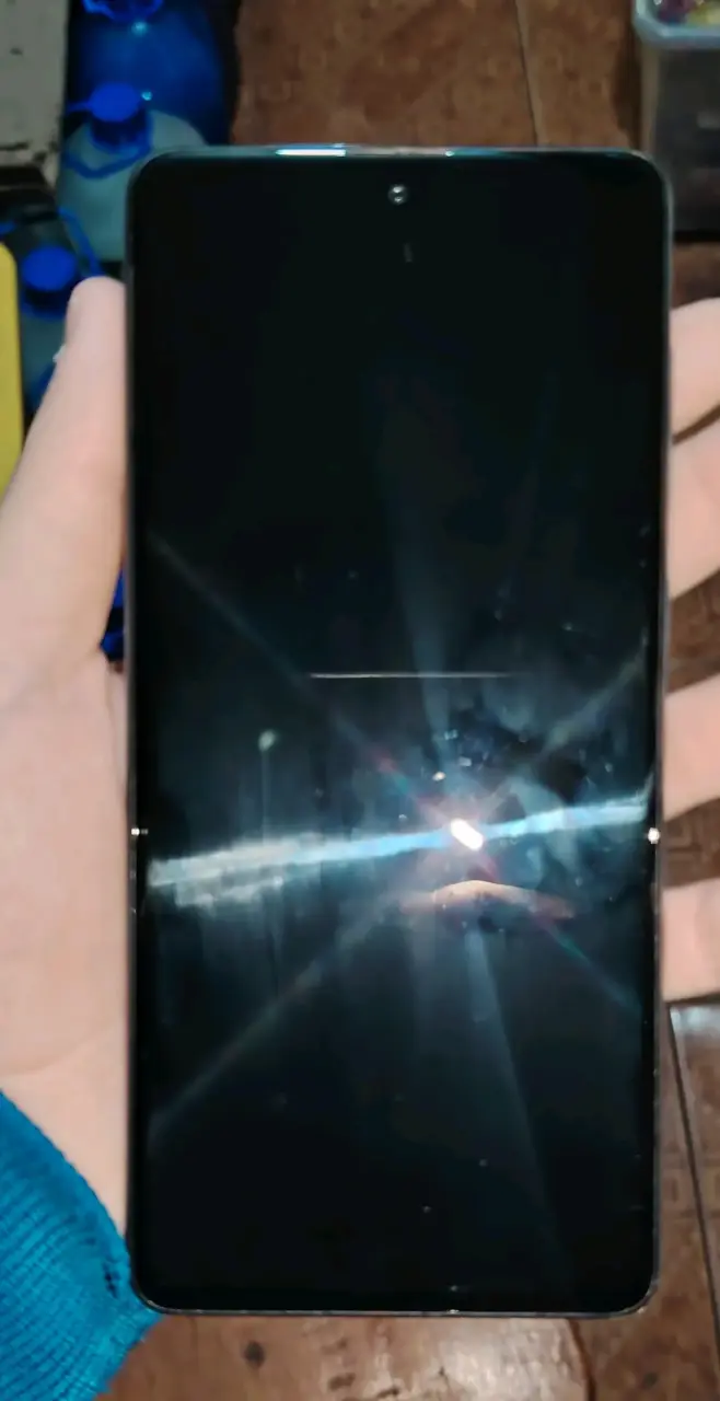 Smartphone Samsung Galaxy A71 en buen estado - 4