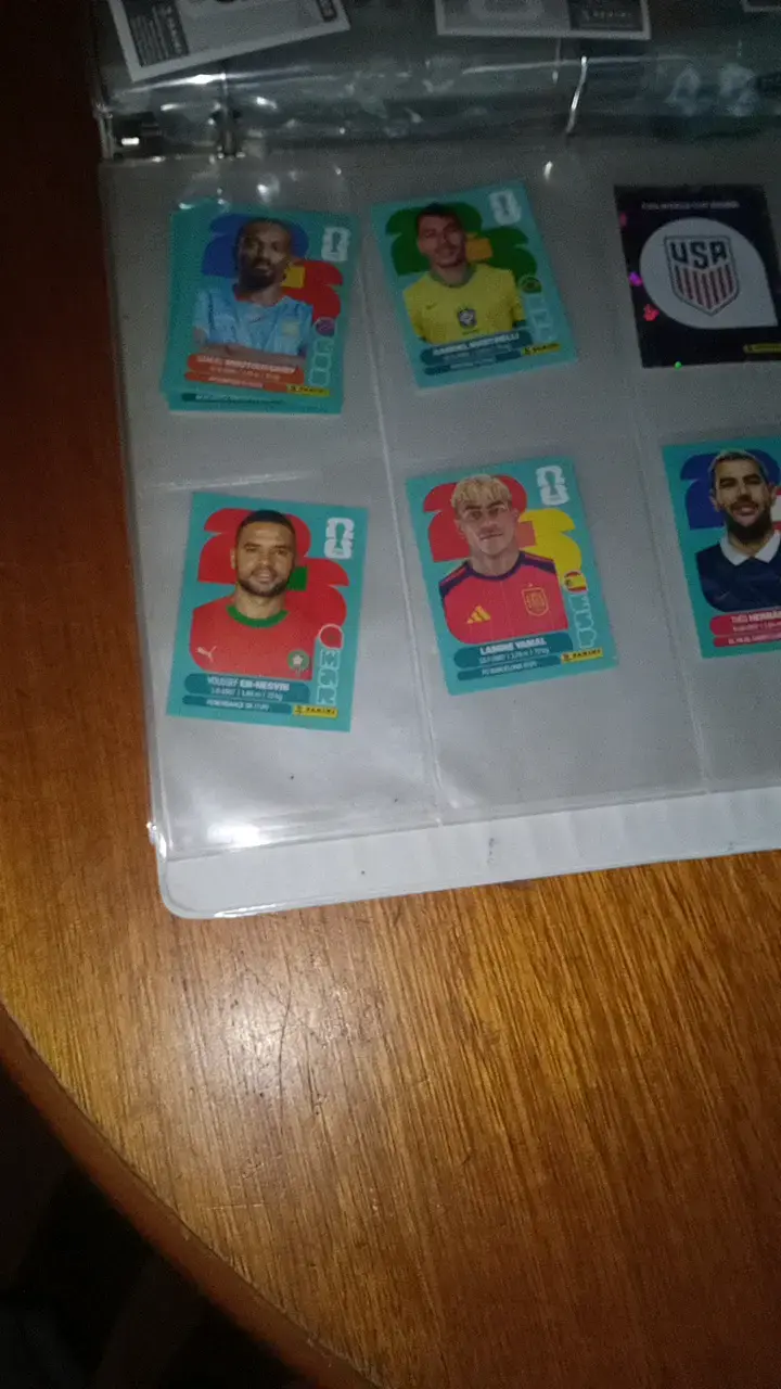 Colección de láminas Panini del Mundial 2026 - 6