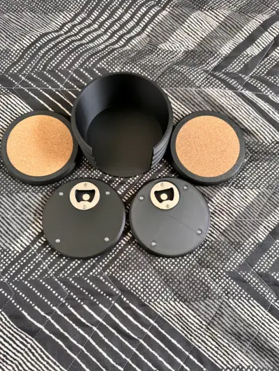Set de Posavasos con Abridor de Botellas - miniatura 1
