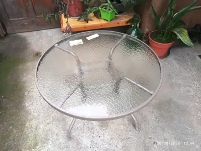 Mesa de Vidrio Redonda para Exterior - miniatura 1