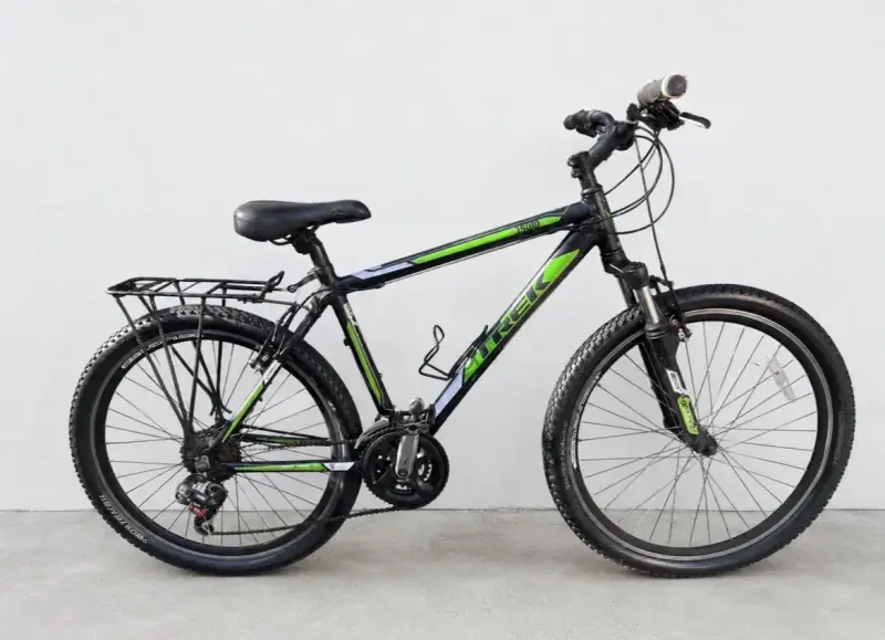 Bicicleta Trek 3900 MTB con portaequipajes