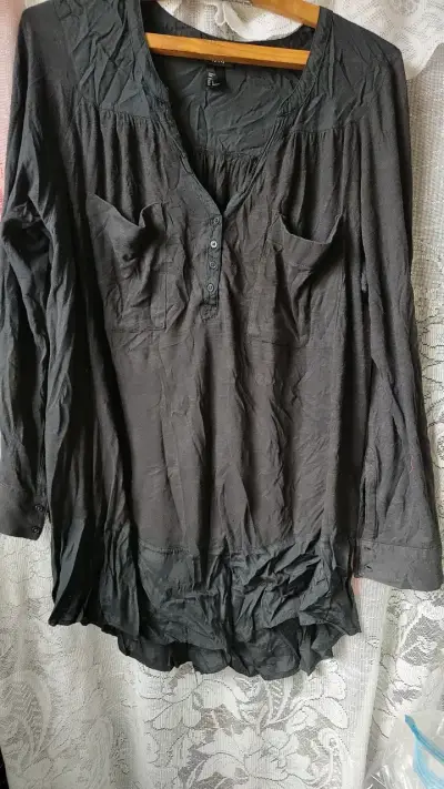 Diferentes prendas, varias tallas , m  hasta xxxxl - miniatura 1