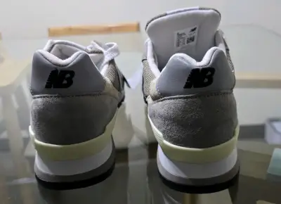 Zapatillas New Balance 996 Gris Hombre - miniatura 5