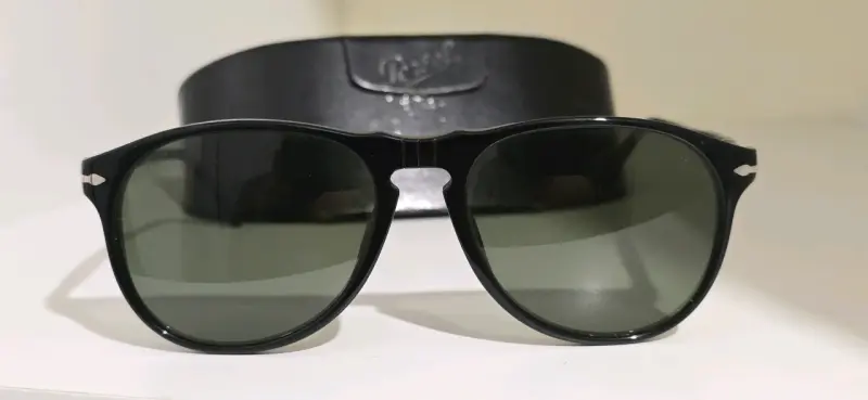 Gafas de Sol Persol Negras Clásicas - 3