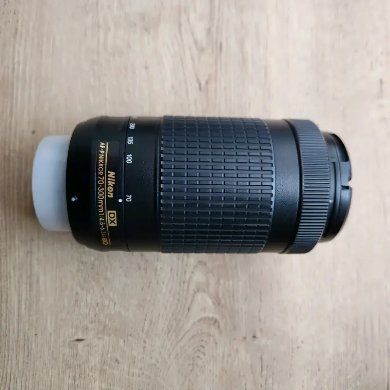 Cámara Nikon D3300 con lentes y accesorios - 5