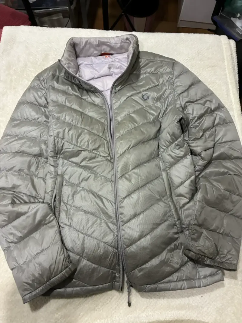 Lote de ropa 42-44 para mujer en buen estado - 2