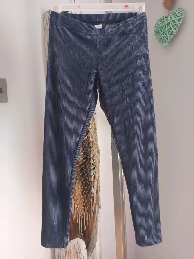 Calza de terciopelo azul oscuro con brillos niña - 1