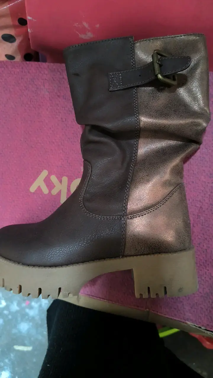 Botas de cuero marrón con hebilla número 30 - 1