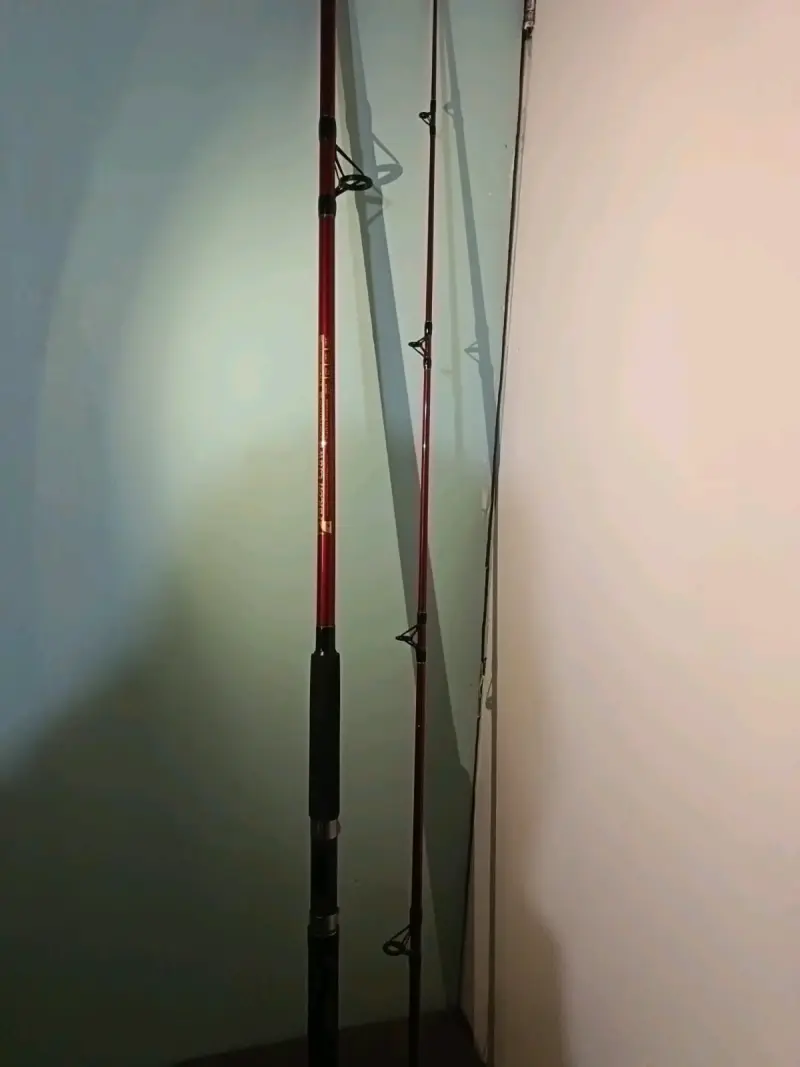 Carrete de Pesca Yumoshi y Caña Falcon - 3