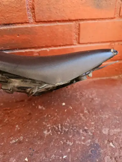 Asiento piloto Yamaha R3 - R3a - MT03 - MT03a - miniatura 6