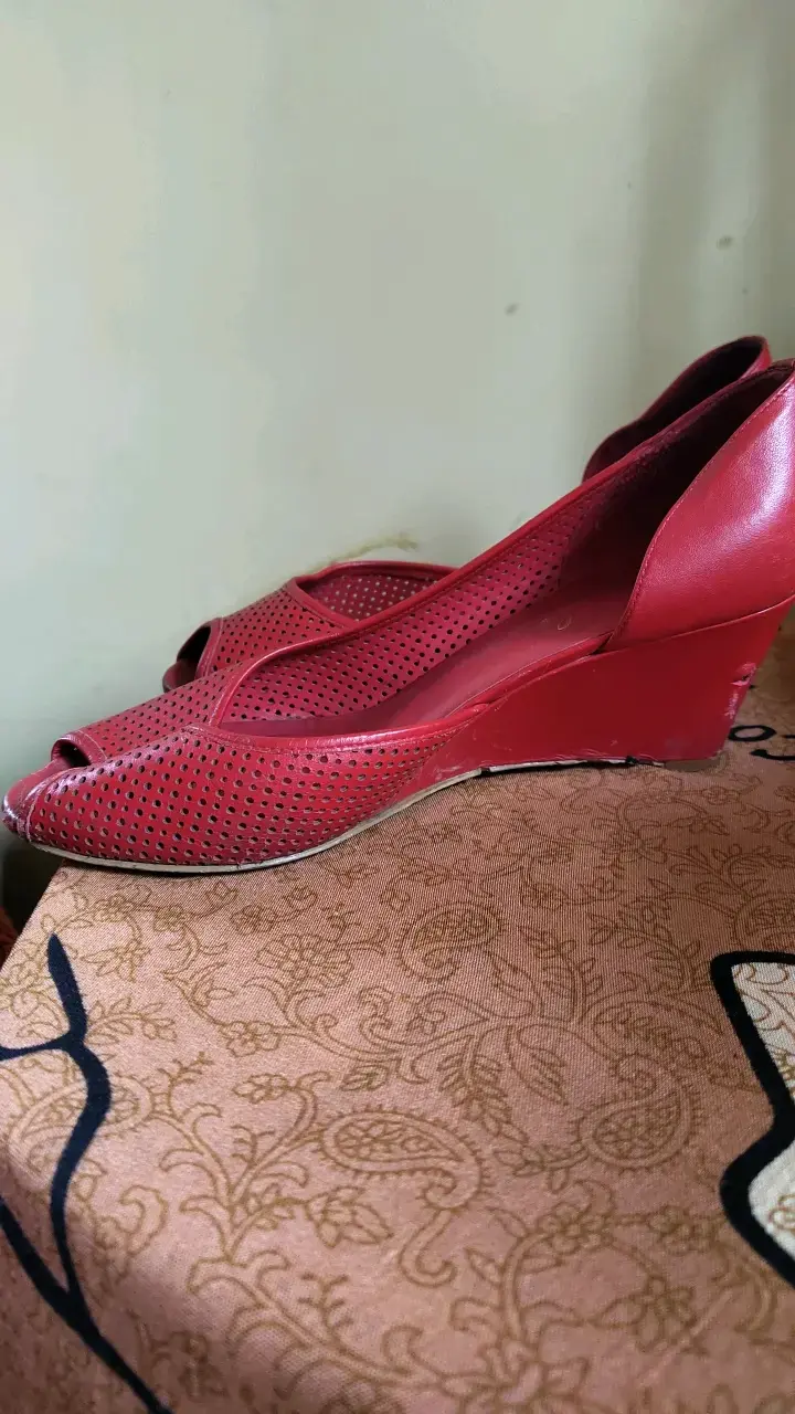 Zapatos gacel rojos y blanco - 2