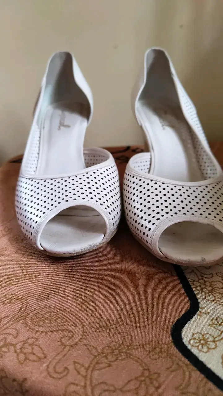 Zapatos gacel rojos y blanco - 6