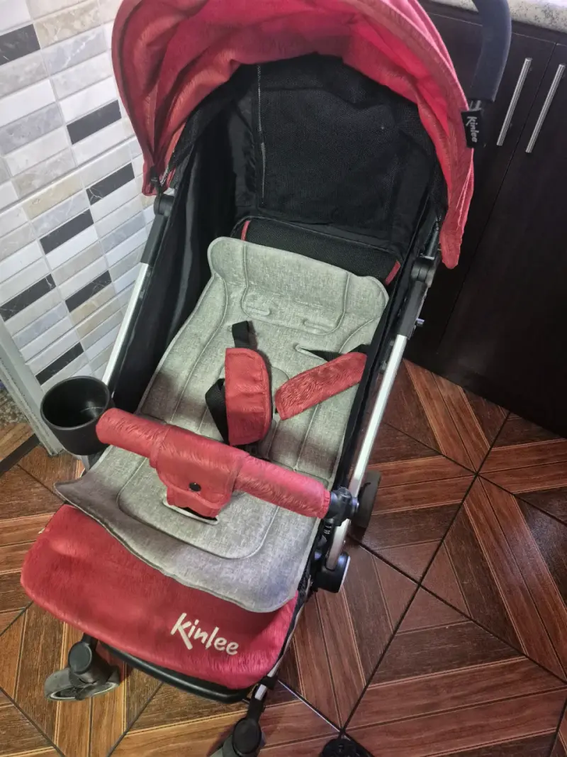 Coche de bebé plegable Kinlee rojo - 2
