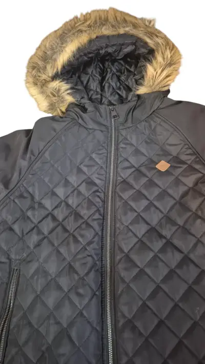 Chaqueta acolchada con capucha Cutback negra - miniatura 3