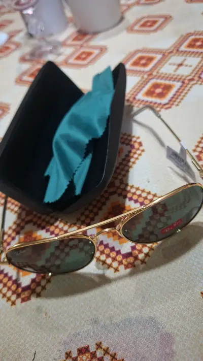 Gafas de sol Ray-Ban Aviator con estuche - miniatura 1