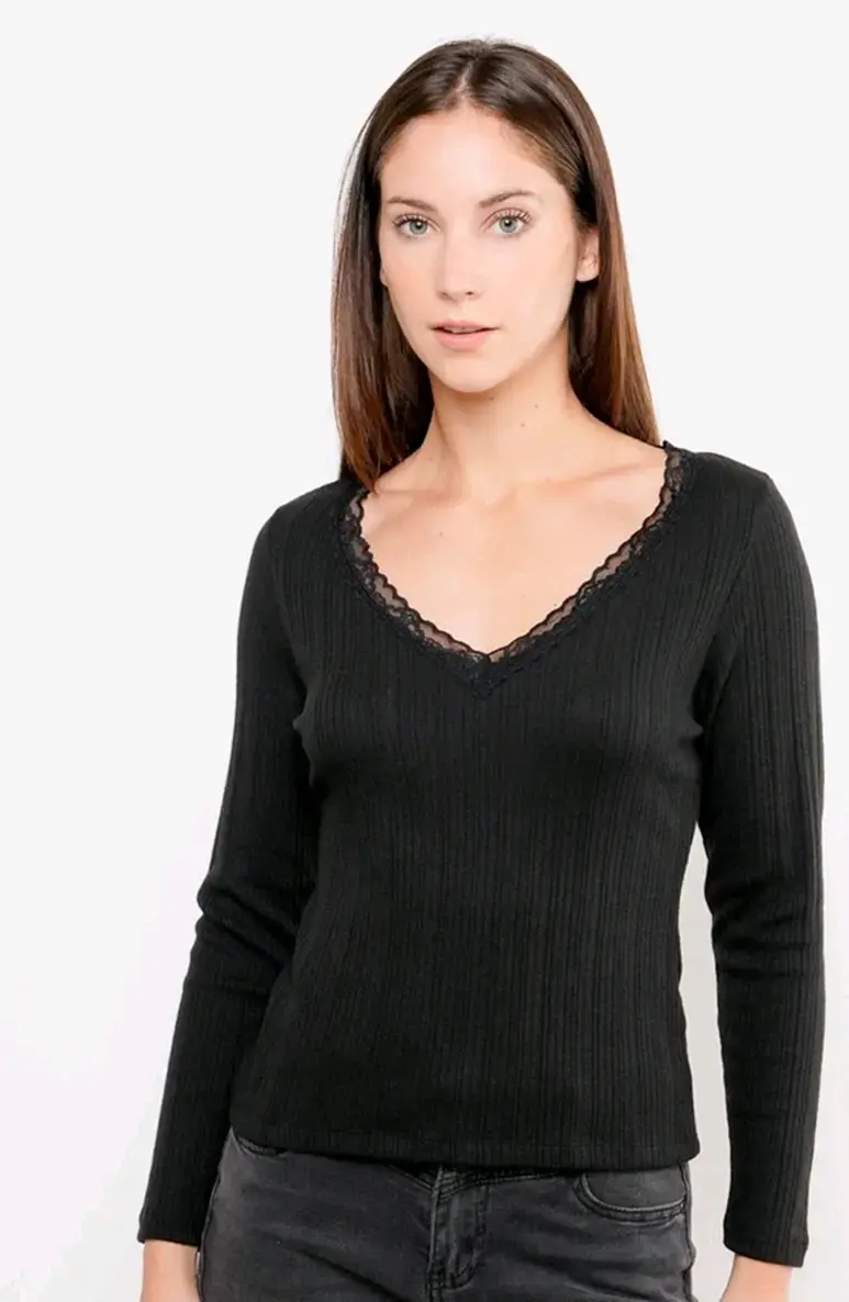 Polera Blu Girl Negra con Encaje - 3
