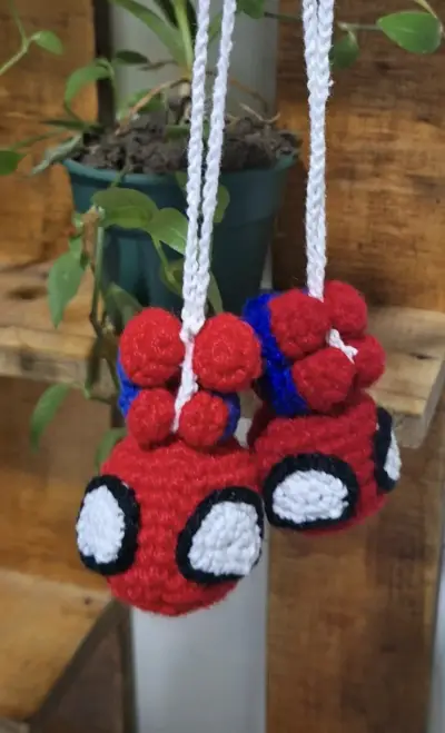 Spider-Man tejido a mano para auto - miniatura 1
