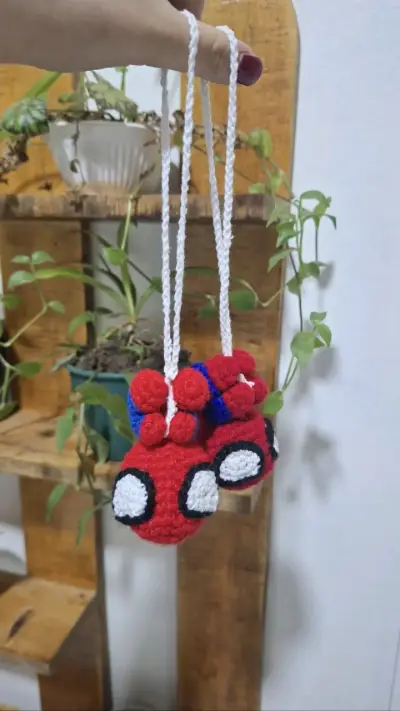 Spider-Man tejido a mano para auto - miniatura 3