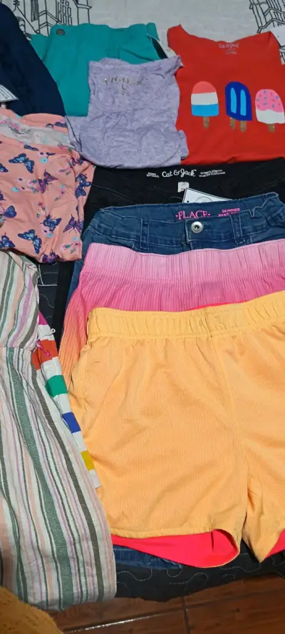 Lote de ropa infantil variada - miniatura 4