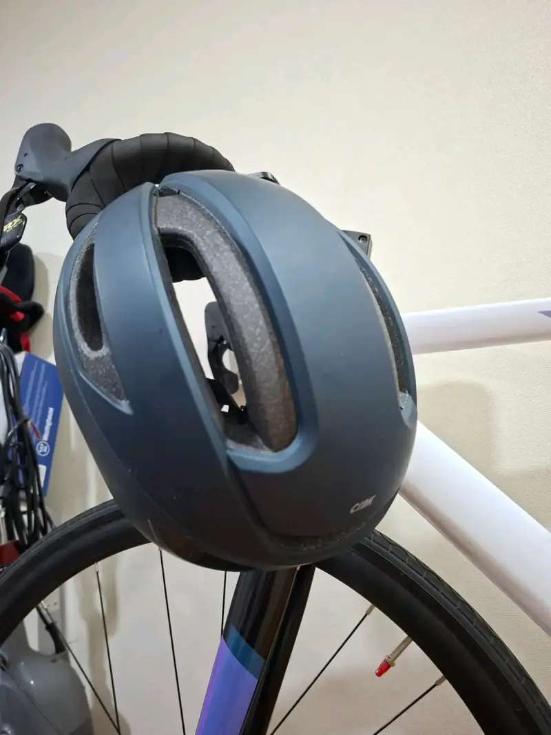 Bicicleta de Ruta Java con Casco, ciclocomputador. - 2