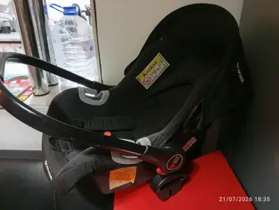 Silla de Auto Bebesit ES8 Negra - miniatura 1