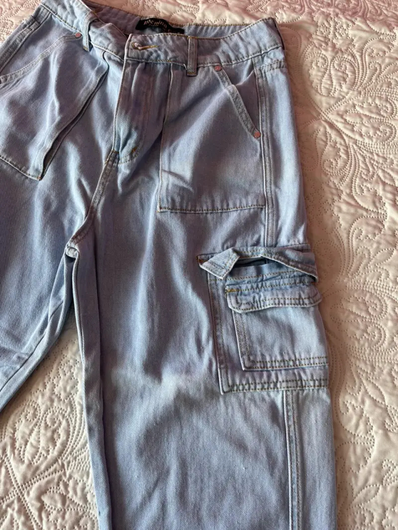 Pantalones cargo de mezclilla azul claro - 2
