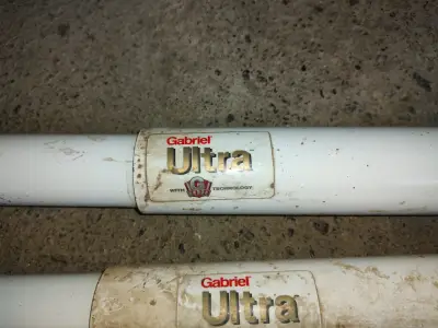 Amortiguadores Gabriel Ultra usados en buen estado - miniatura 2
