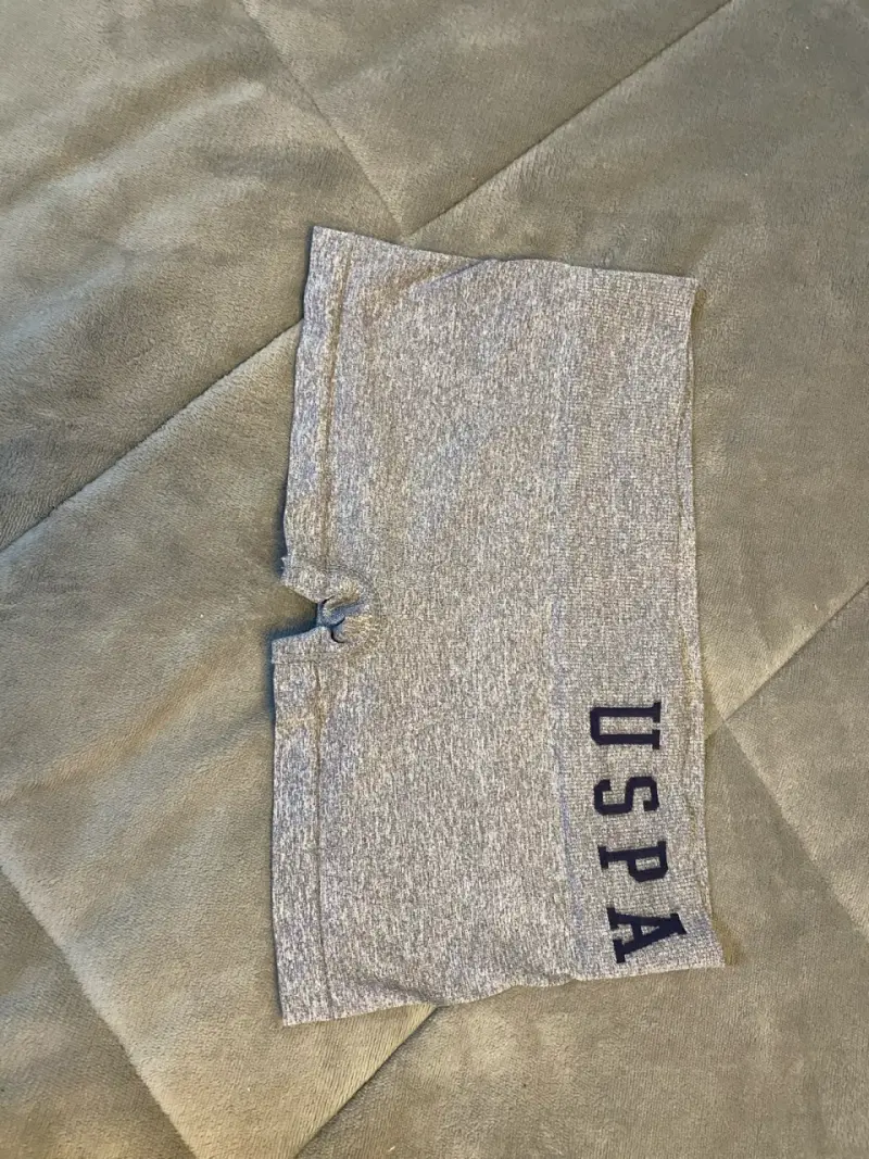 Shorts deportivos grises US Polo Assn - 1
