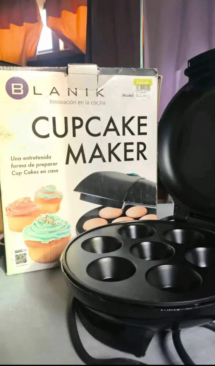 Máquina para Cupcakes Blanik BCCM