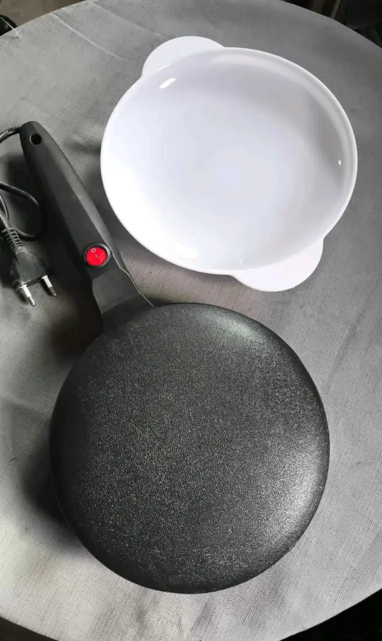 Máquina para hacer tortillas eléctrica con plato