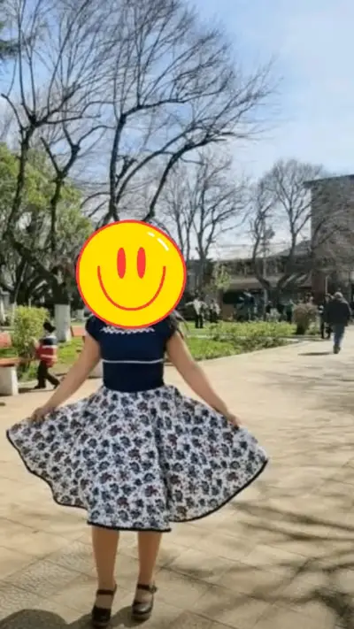 vestido huasa - miniatura 1
