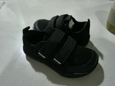 Zapatillas negras para niños Braxiner con velcro - miniatura 3