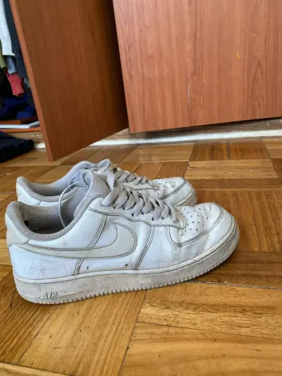 Zapatillas Nike Air Force 1 Blancas Usadas - miniatura 1