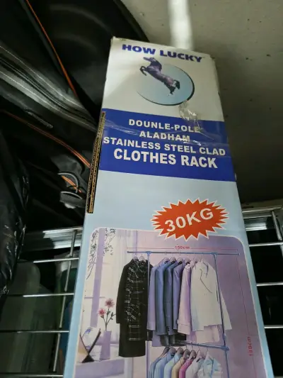 Perchero de ropa ajustable How Lucky - miniatura 3