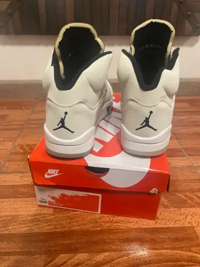Jordan Retro 5 Sail – Talla 43 / 27,5 cm - miniatura 3