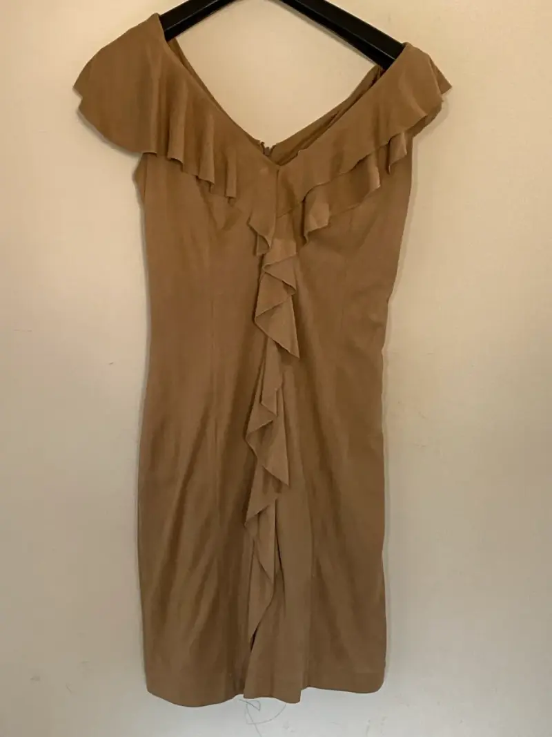 Vestido beige con volantes Liolà talla 36 - 2