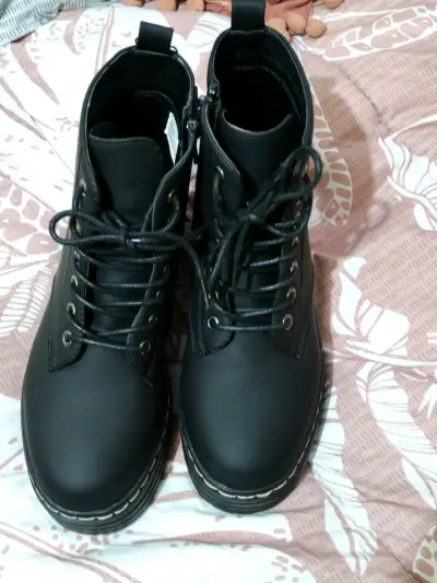 Botines negros con plataforma y cordones - miniatura 5
