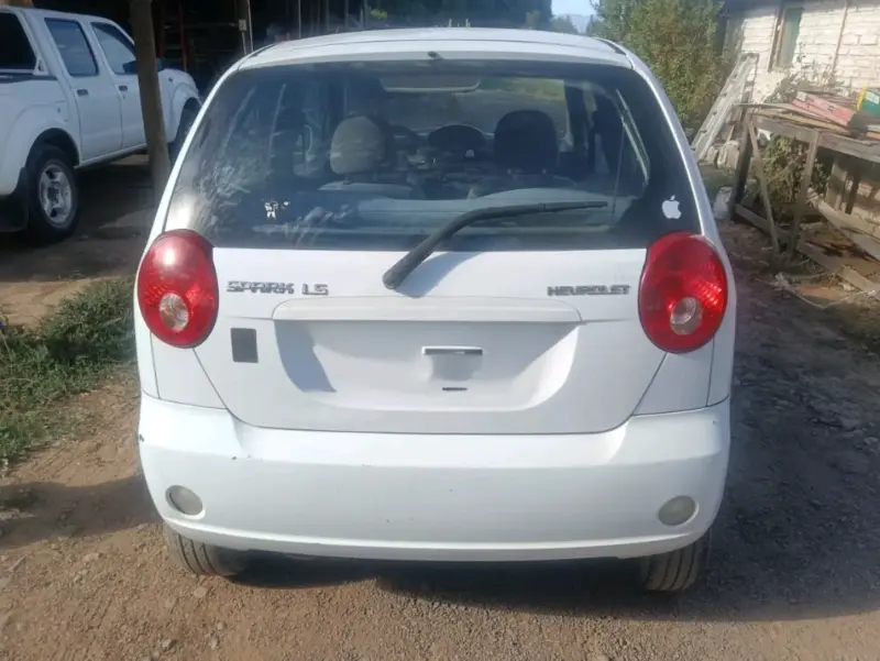 Chevrolet Spark  2010 en buen estado 800 motor - 3