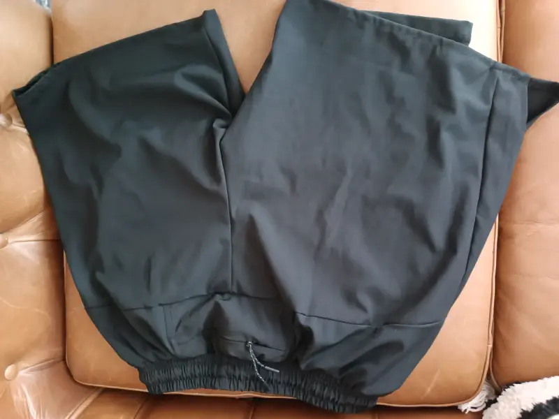 Shorts deportivos negros Nike para hombre - 2