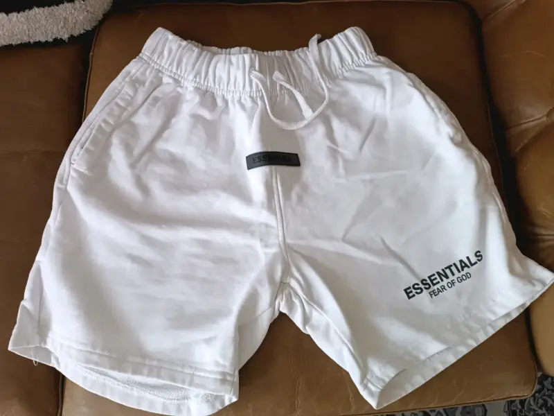 Shorts blancos Essentials Fear of God - 3
